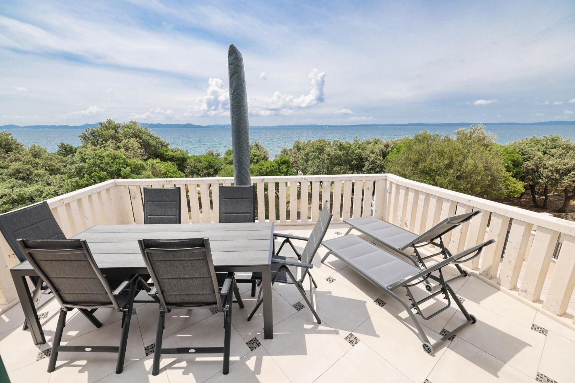 Apartamento Ad Astra Punta Skala Petrčane Exterior foto